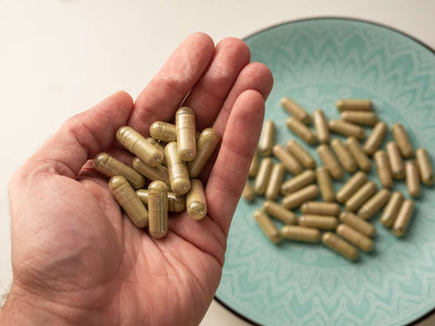 Kratom Extract Capsules: Dosage, Timing, and Why They Work for Consistency